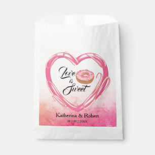 Love Is Sweet Heart   Wedding Favour Bags