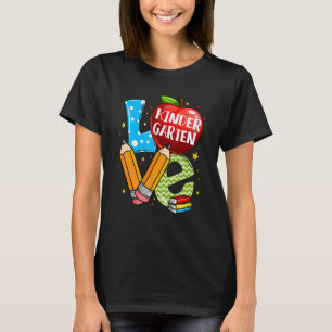 Love Kindergarten Apple Back To School Teacher St T-Shirt