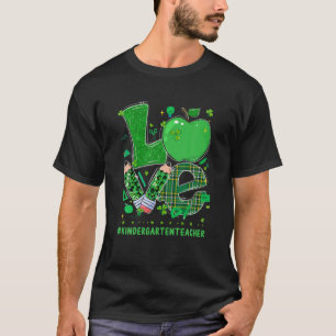 LOVE Kindergarten Teacher Apple Pencil St Patricks T-Shirt