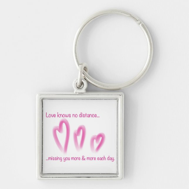 Love knows no distance keychain (Front)