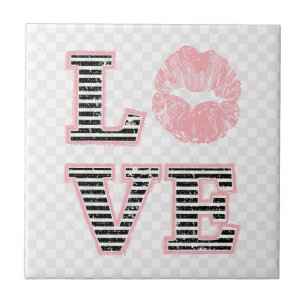 Love Lips Tile