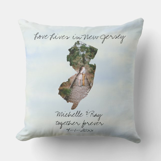 Love Lives In New Jersey State Shaped Custom Photo Cushion (Front)