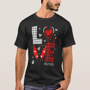LOVE Nurse Life Buffalo Plaid Valentine Day Nursin T-Shirt