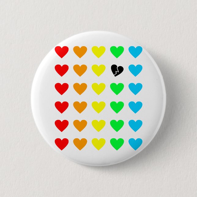 love outcast 6 cm round badge (Front)