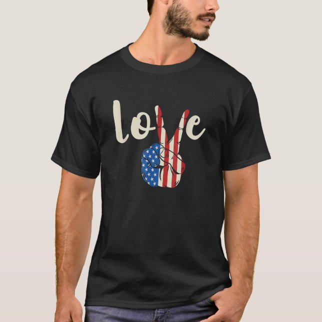 Love Peace Sign American Flag 4th Of July Patrioti T-Shirt (Front)