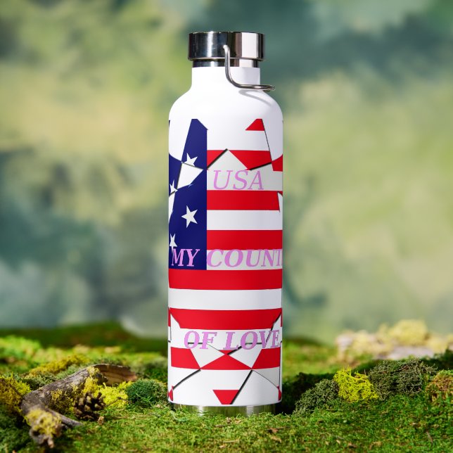  Love USA: Country of Love Stay. Hydrated in Style Water Bottle (Outdoor)