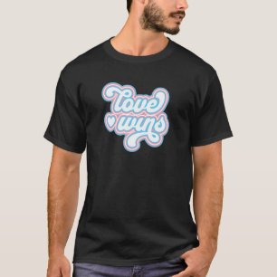Love Wins Trans Pride Transgender Flag LGBTQ+ Retr T-Shirt