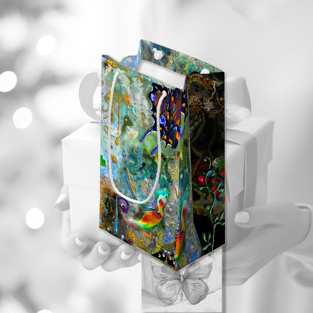 Love your World 2 Small Gift Bag (Creator Uploaded)