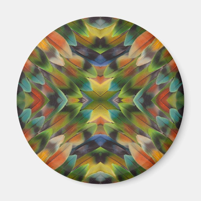 Lovebird feather kaleidoscope magnet (Front)