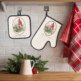 Lovely lantern with holly and cardinal Christmas Oven Mitt & Pot Holder Set