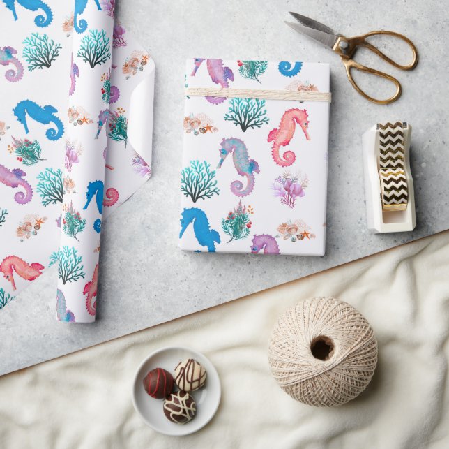 Lovely Seahorses Wrapping Paper (Crafts)