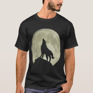 Loves Wolves wolf moon 7 T-Shirt
