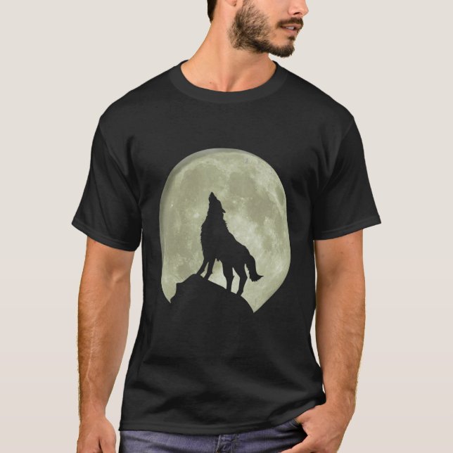Loves Wolves wolf moon 7 T-Shirt (Front)