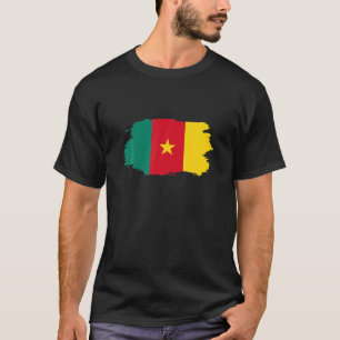 Loving Cameroon Flag Patriotic Cameroonian Sports T-Shirt