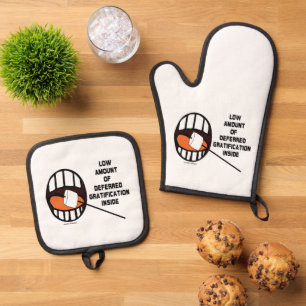 Low Amount Of Deferred Gratification Inside Psyche Oven Mitt & Pot Holder Set