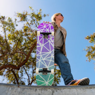 Low Poly Ombre Skateboard