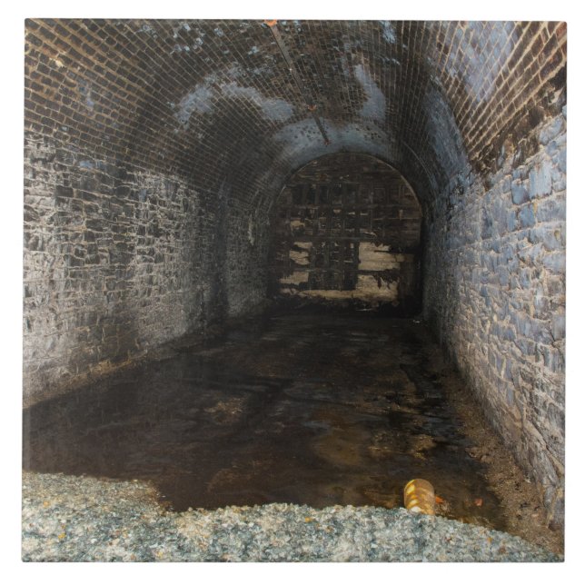 LOWELL UNDERGROUND PHOTO TILE (Front)