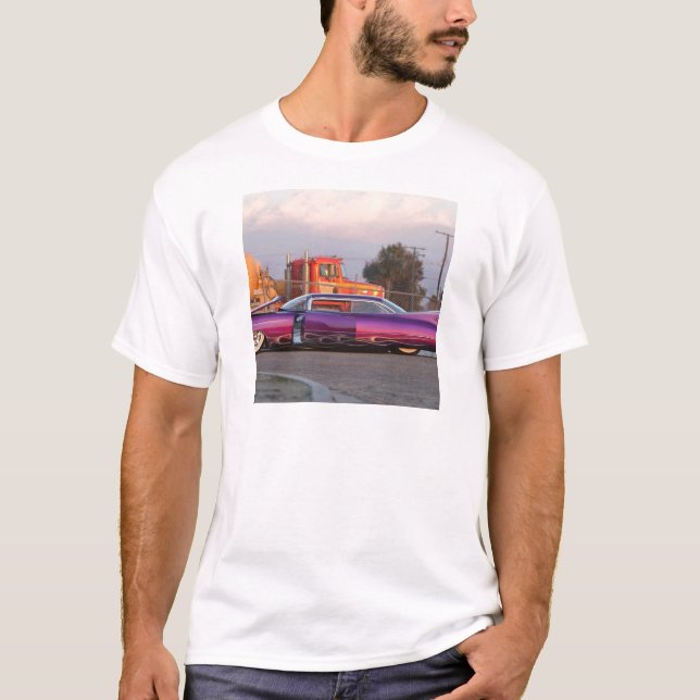 lowrider T-Shirt (Front)