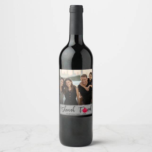 L'Shanah Tovah Pomegranate Elegant Script Photo Wine Label (Front)