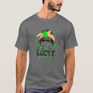 Lucky Auntie Messy Bun Irish Auntie St Patricks Da T-Shirt