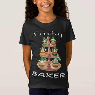 Lucky Baker Gnomes Cupcakes Design Irish Symbols A T-Shirt
