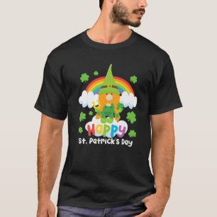 Lucky Gnome St Patricks Day Lucky Horseshoe Cute R T-Shirt