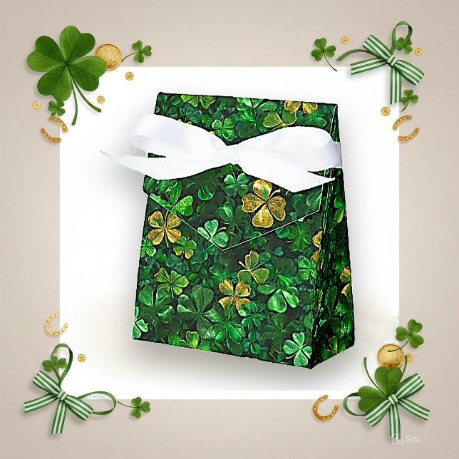 Lucky Gold and Green Shamrock Party Favour Box (Creator Uploaded)