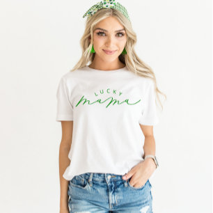 Lucky Mama Cute Script St. Patrick’s Day Shirt