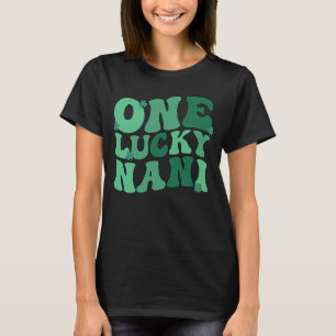 Lucky Nani Grandmother St Patrick's Day Nani Grand T-Shirt