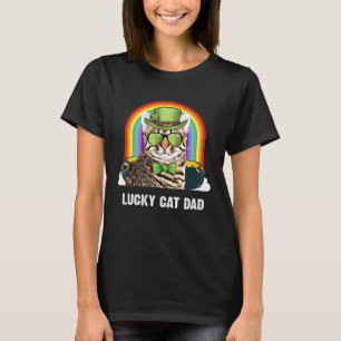 Lucky Savannah Cat Dad St Patricks Day T-Shirt