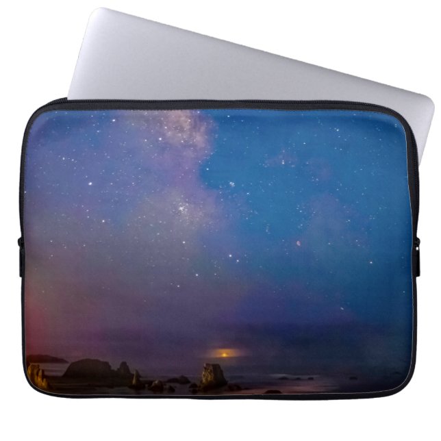 Lunar Eclipse & Milky Way | Bandon Beach, Oregon Laptop Sleeve (Front)