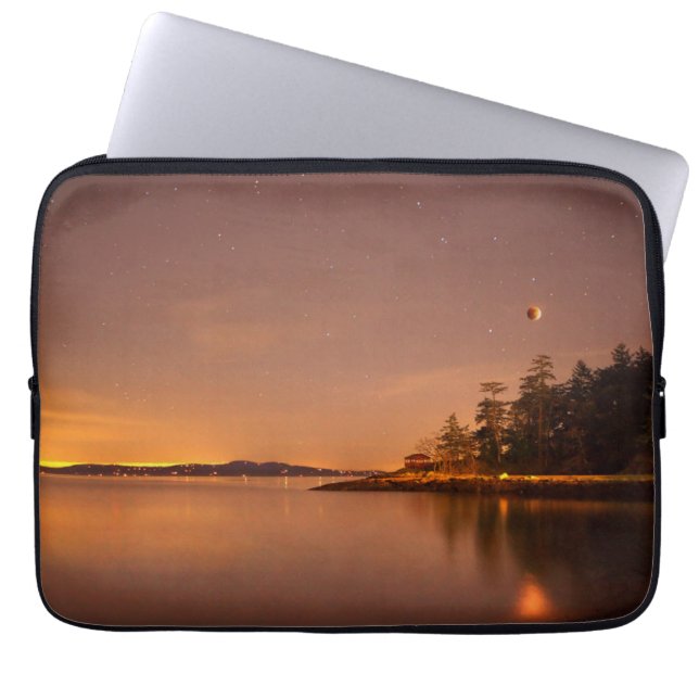 Lunar Eclipse | Victoria, British Columbia Laptop Sleeve (Front)