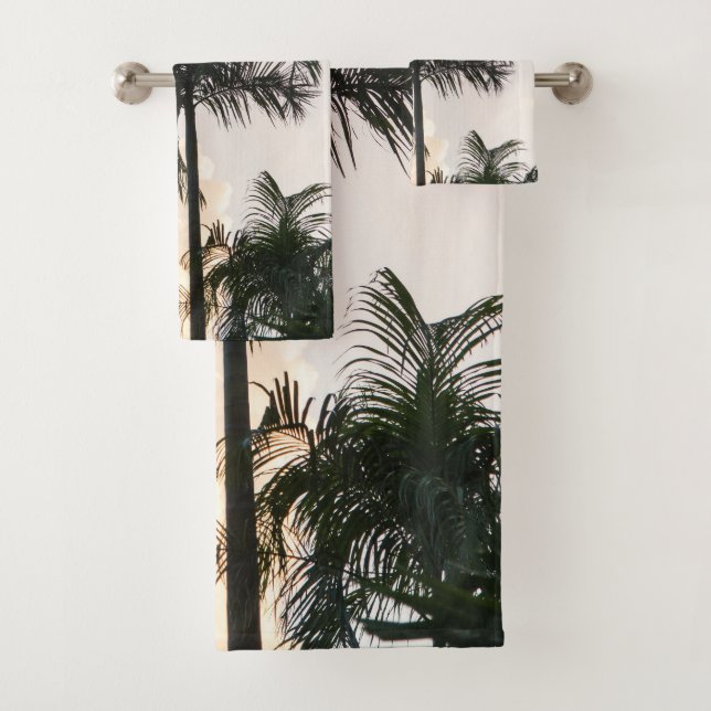 Lush Glam Palm Tree 1 Bath Towel Set (Insitu)