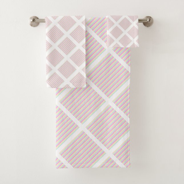 LUXE PASTEL CHEVRON WHITE GRID  BATH TOWEL SET (Insitu)
