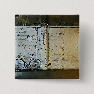 Luxury gifts for cyclists 15 cm square badge