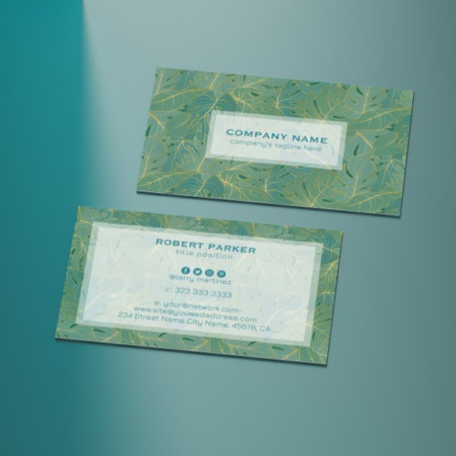 Luxury green and gold palm leaves pattern business card (Creator Uploaded)