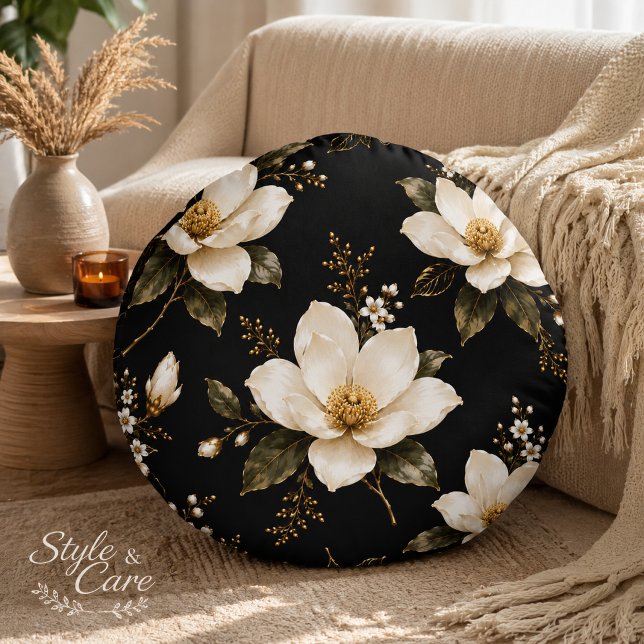 Luxury Magnolia Floral Seamless Pattern Artwork Round Cushion (Luxury Magnolia Floral Seamless Pattern Artwork Round Pillow)