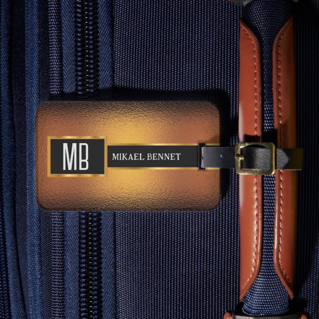 Luxury Personalised Luggage Tag (Front Insitu 4)