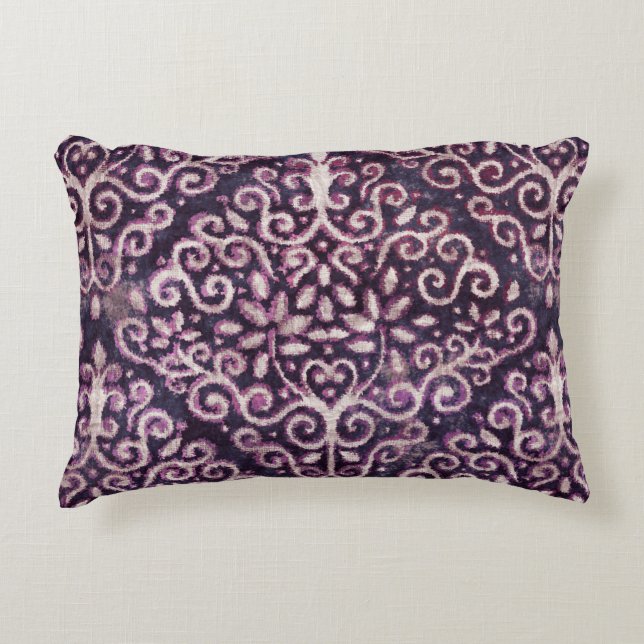 Luxury purple and tan damask seamless pattern decorative cushion (Front)