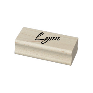 Lynn name cursive decorative script font  rubber stamp