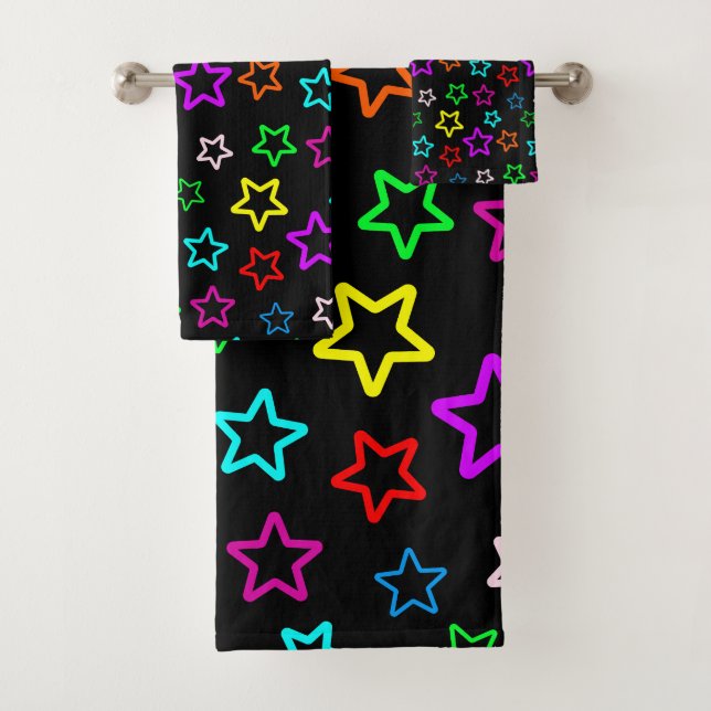 Lyrae Bath Towel Set (Insitu)