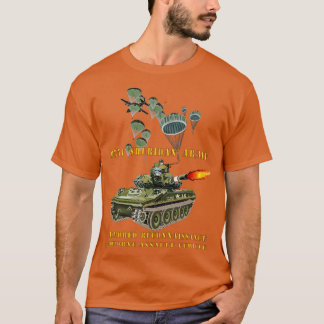 M551 Sheridan Firing ARVAAV w Paratroopers T-Shirt