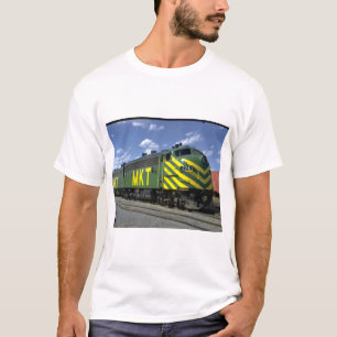 M-K-T EMD F-7A set #77A , 1973_Trains T-Shirt