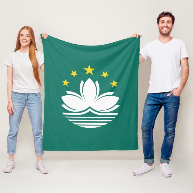 Macau flag fleece blanket (In Situ)