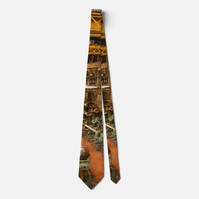 Machinist - War - At the cannon factory 1917 Tie (Front)