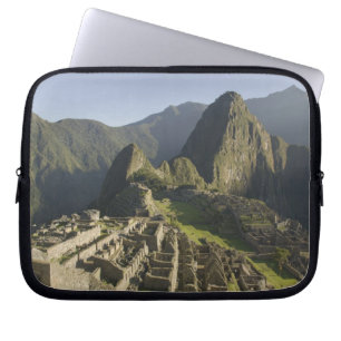 Machu Picchu, ruins of Inca city, Peru. Laptop Sleeve