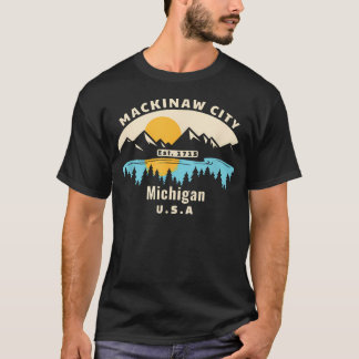 Mackinaw City Michigan Souvenir Mountain Sunset T-Shirt