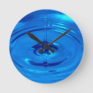 Macro water drop round clock