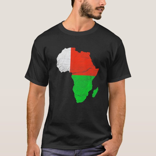 Madagascar Flag Africa Continent Silhouette Gift M T-Shirt (Front)