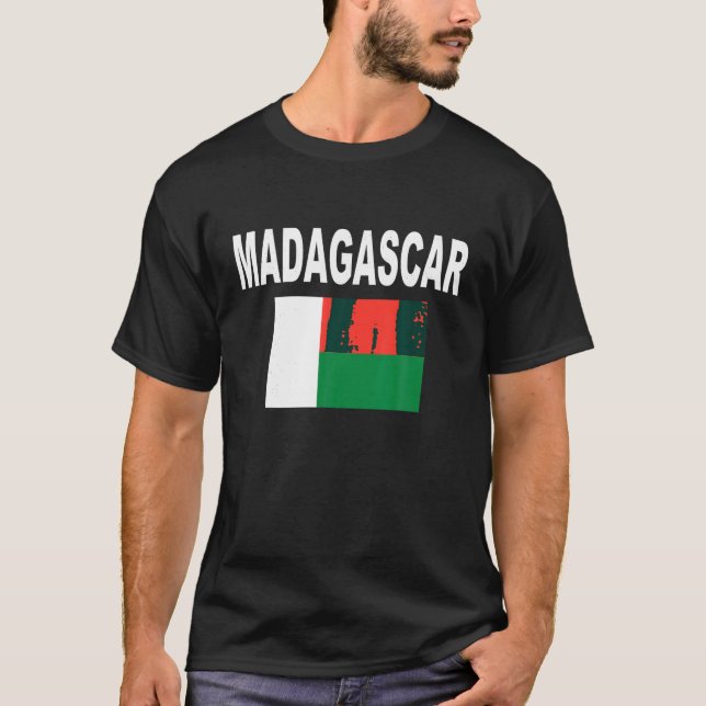 Madagascar Flag Cool Malagasy Flag Men Women T Shi T-Shirt (Front)